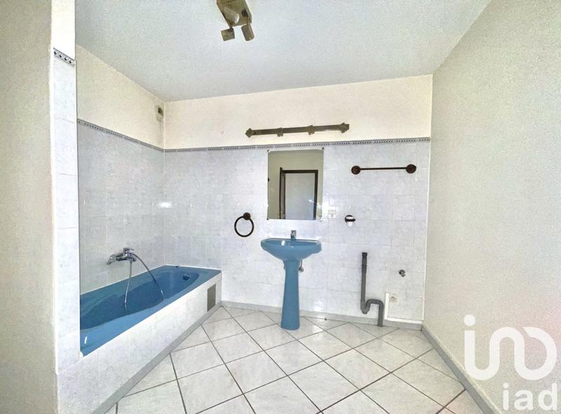 Appartement - 95 m² - 4 pièces