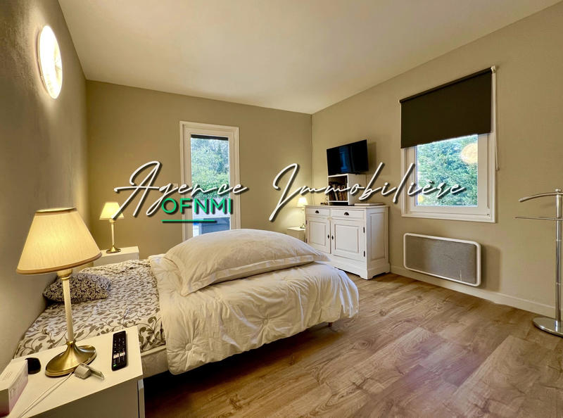 Villa - 192 m² - 7 pièces