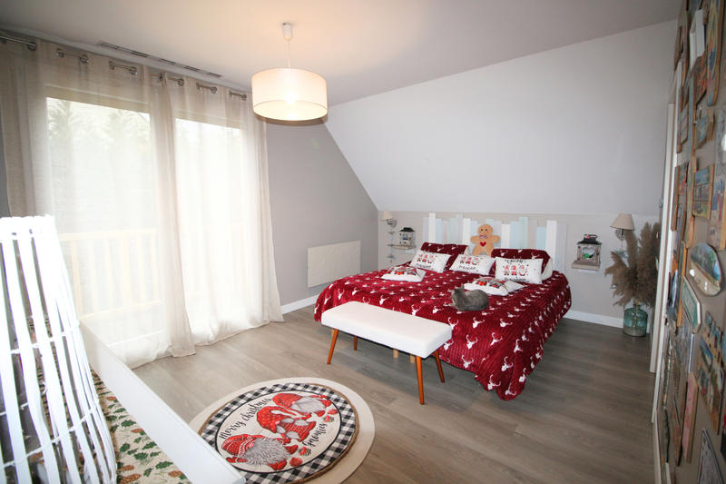 Maison - 191 m² - 7 pièces