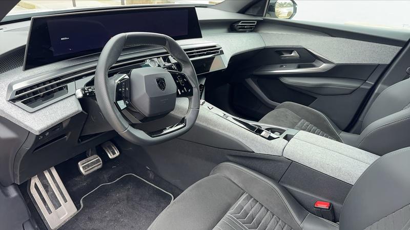 Peugeot 3008 III 1.2 Hybrid 136 e-Dsc6 Gt