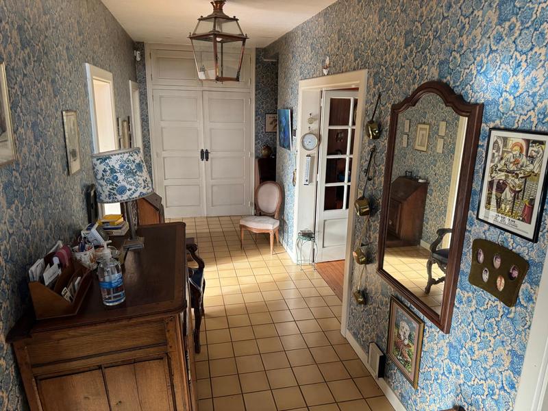 Maison - 192 m² - 9 pièces