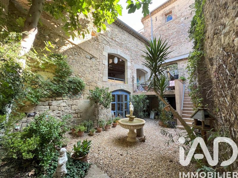 Maison - 430 m² - 12 pièces