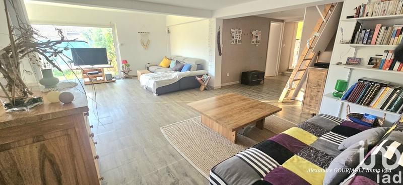 Maison - 117 m² - 6 pièces