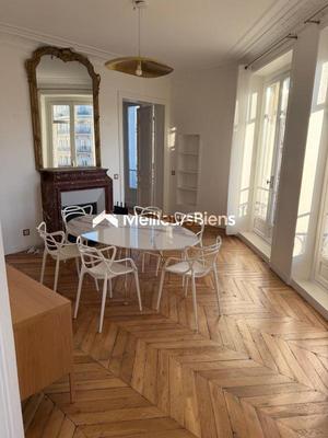 Appartement - 127 m² - 5 pièces