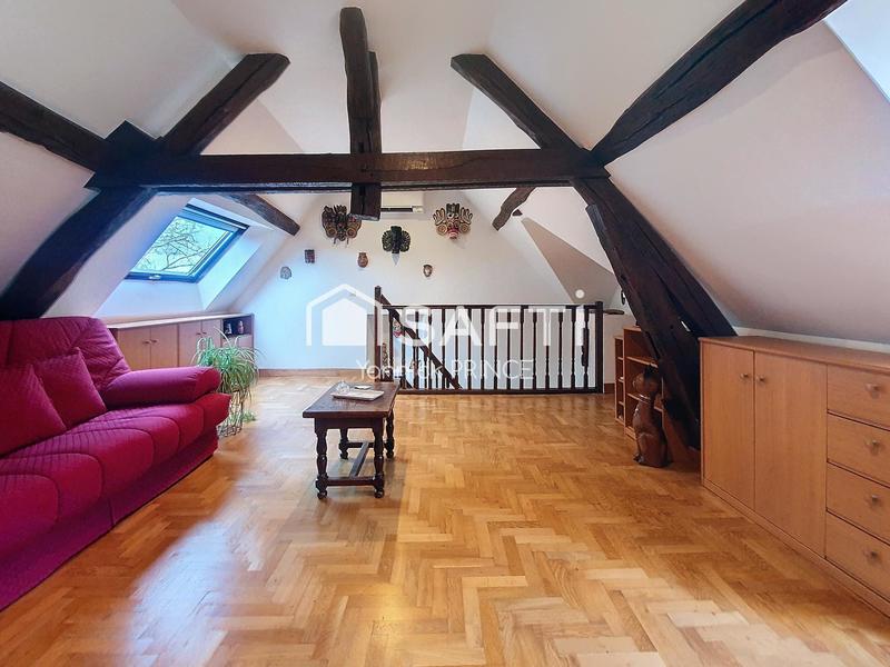 Maison - 151 m² - 6 pièces