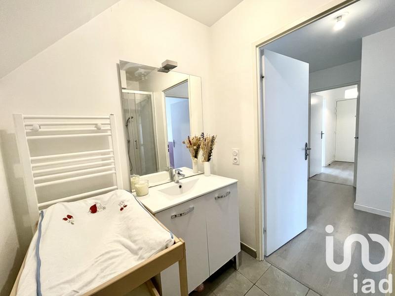 Appartement - 82 m² - 4 pièces