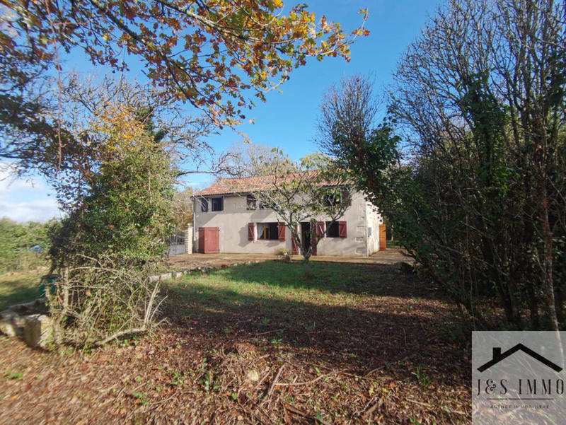 Maison en pierre - 158 m² - 4 pièces