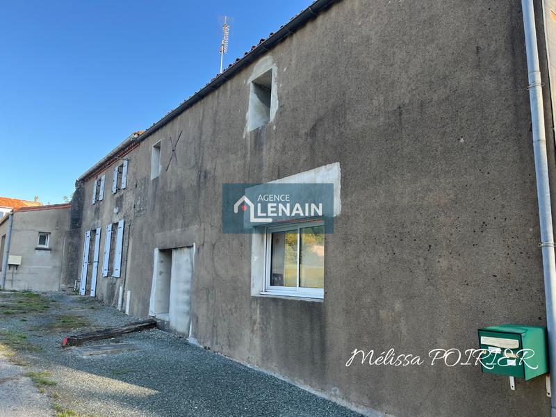 Maison de village - 186 m² - 9 pièces
