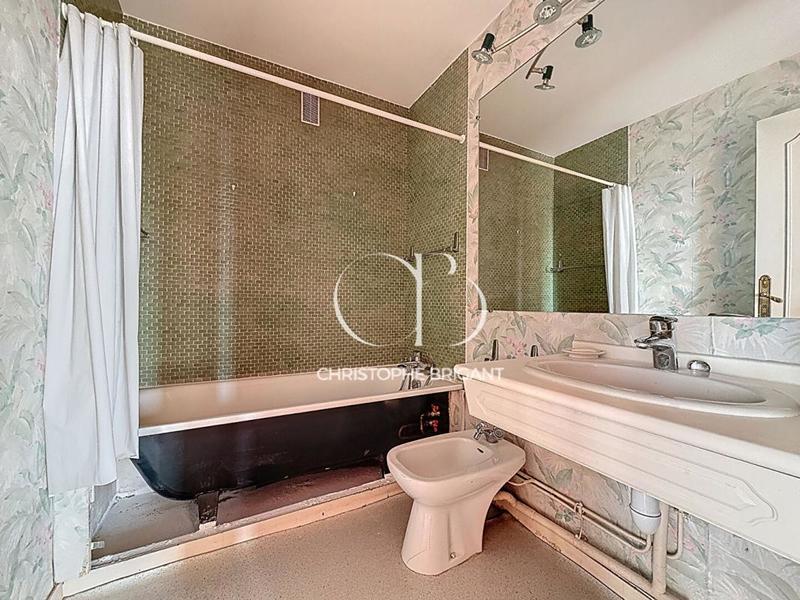 Appartement - 86 m² - 4 pièces