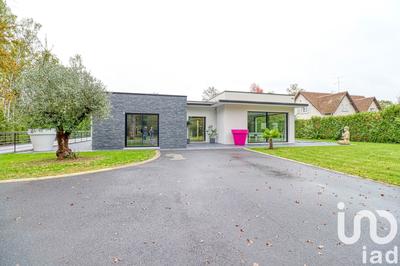 Maison de maîtres - 300 m² - 7 pièces