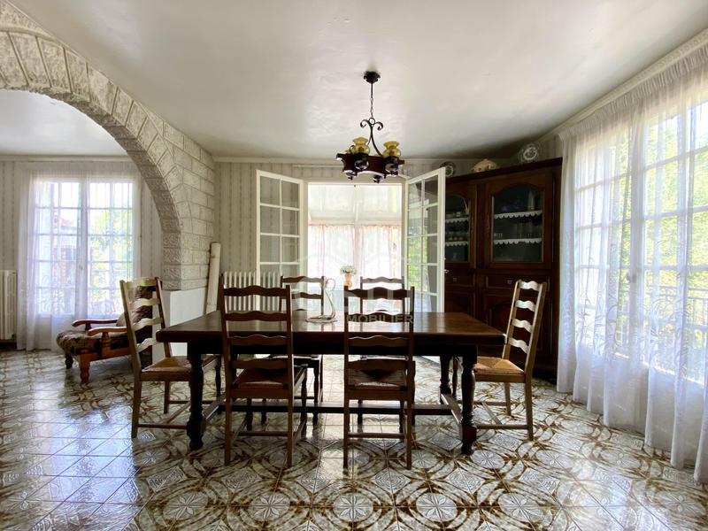 Maison - 146 m² - 6 pièces