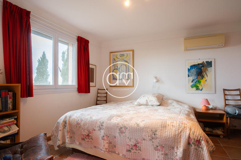 Maison - 141 m² - 4 pièces