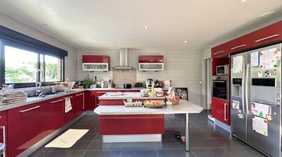 Maison de bois - 160 m² - 6 pièces