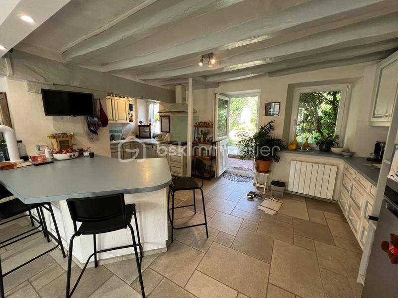 Maison en pierre - 176 m² - 7 pièces