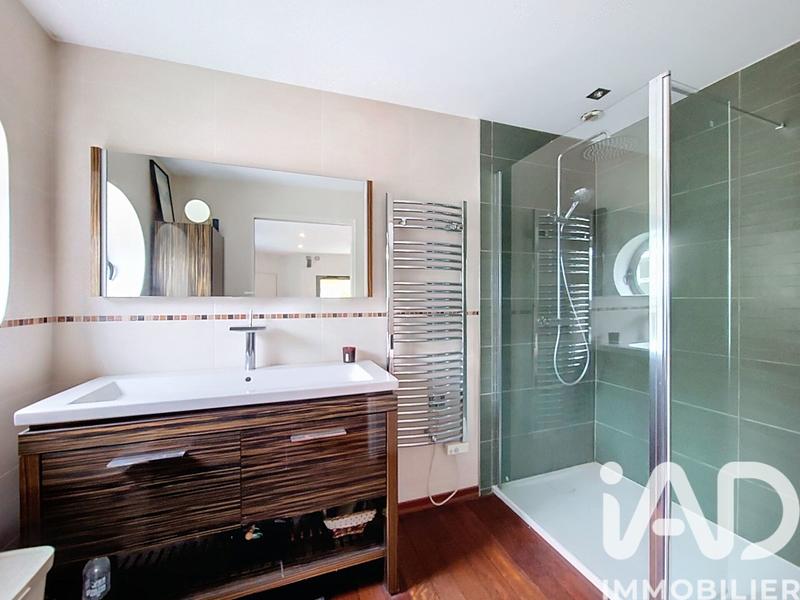 Maison - 189 m² - 6 pièces