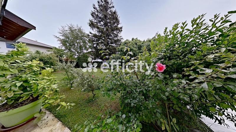 Maison - 161 m² - 7 pièces