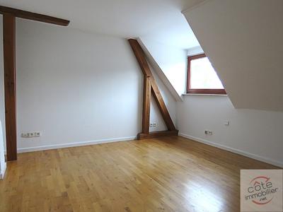 Maison - 195 m² - 9 pièces