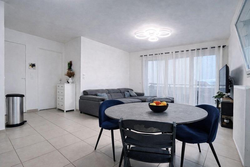 Appartement - 75 m² - 4 pièces