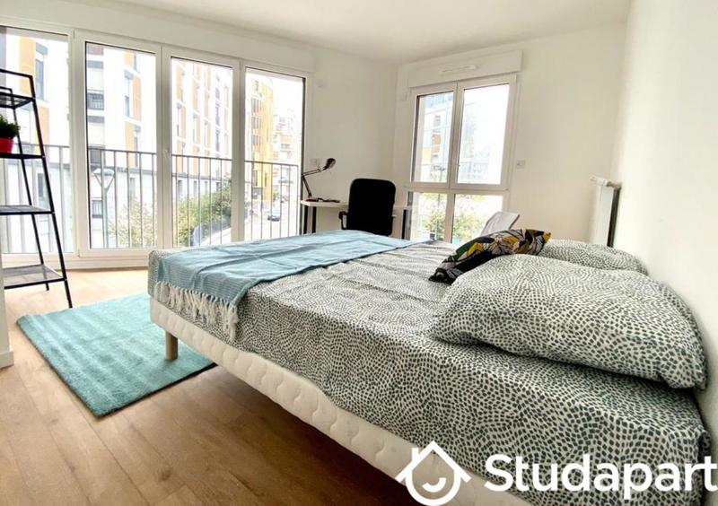 Chambre - 13 m² - 1 pièce