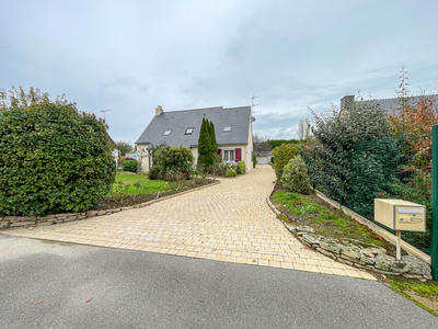 Propriété - 154 m² - 7 pièces