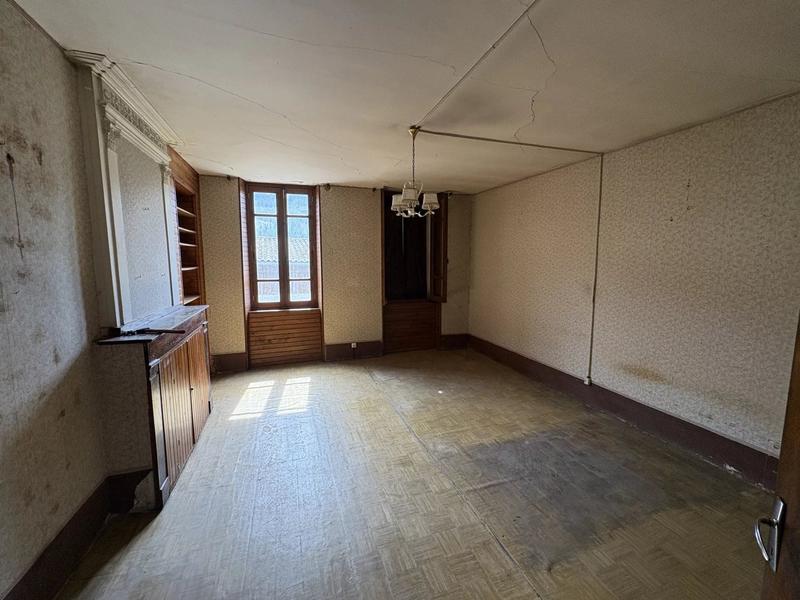 Maison - 159 m² - 4 pièces