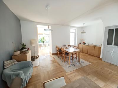 Maison - 150 m² - 6 pièces