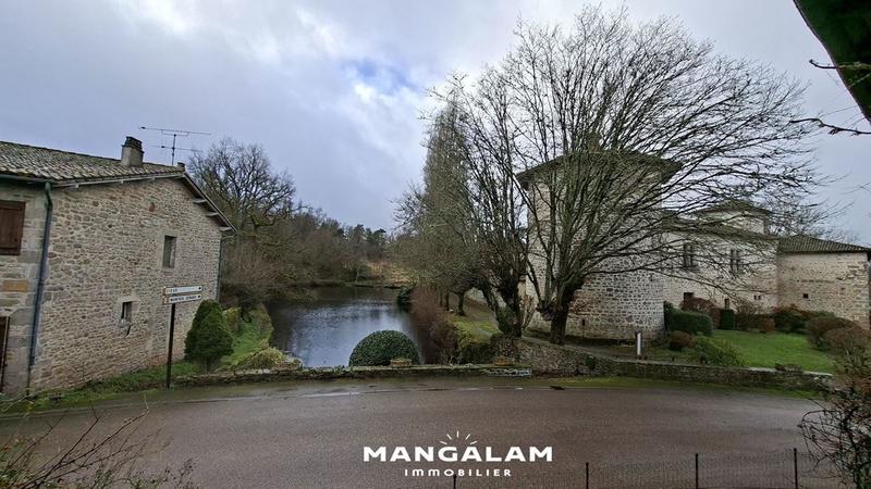 Maison ancienne - 300 m² - 8 pièces