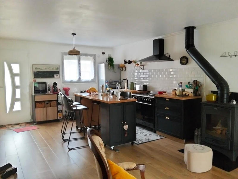 Maison - 64 m² - 4 pièces