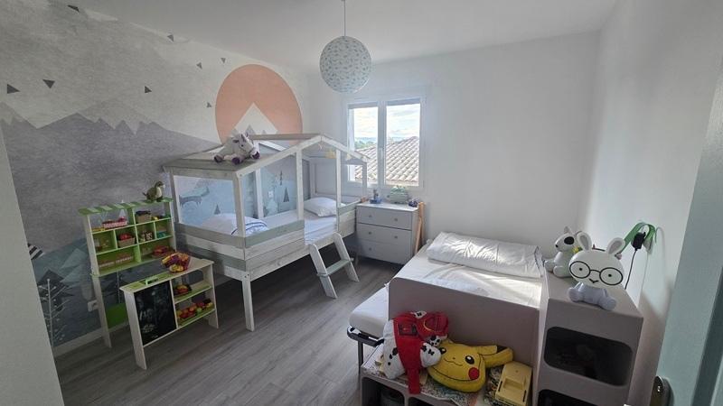 Propriété - 246 m² - 8 pièces