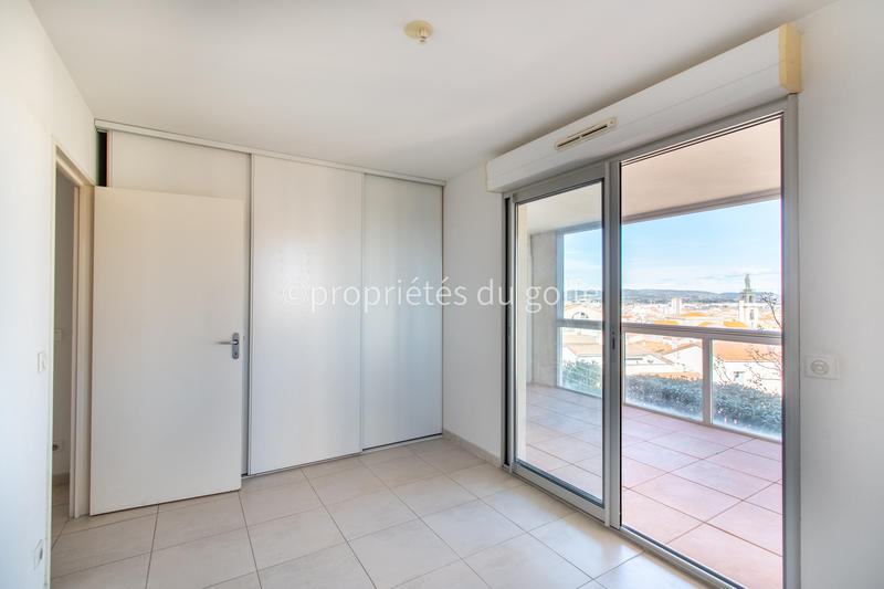 Appartement - 64 m² - 2 pièces