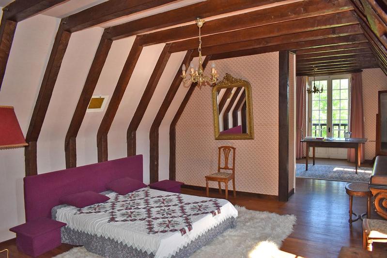 Maison - 150 m² - 4 pièces