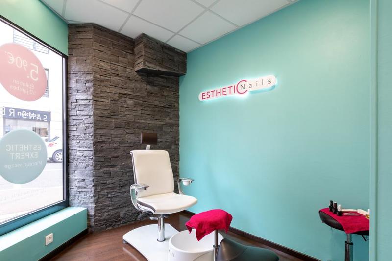 Esthetic Center