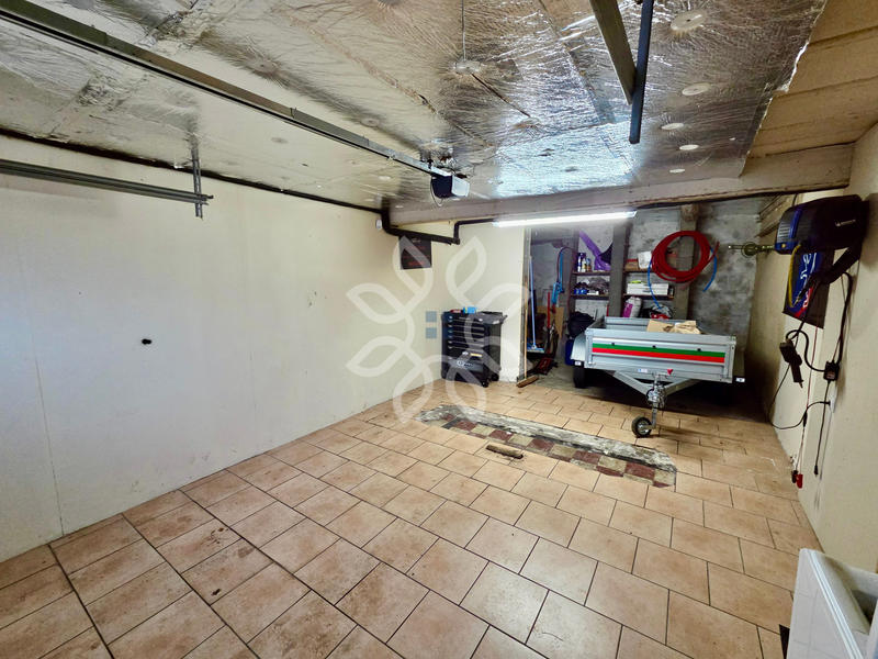 Maison - 140 m² - 7 pièces