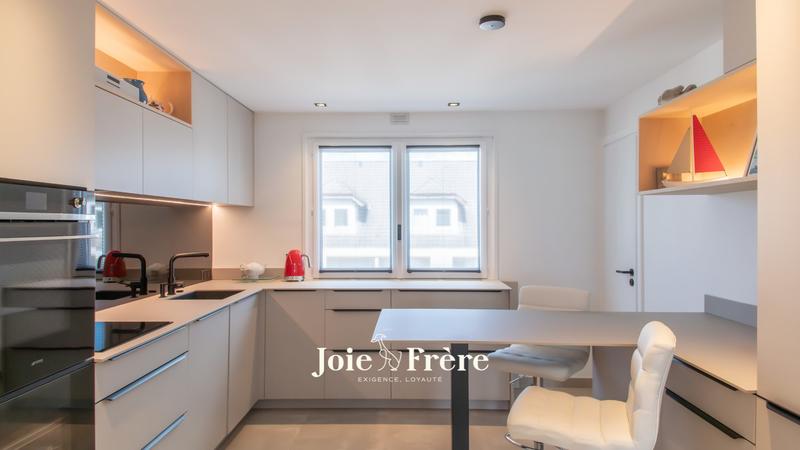 Appartement - 79 m² - 3 pièces