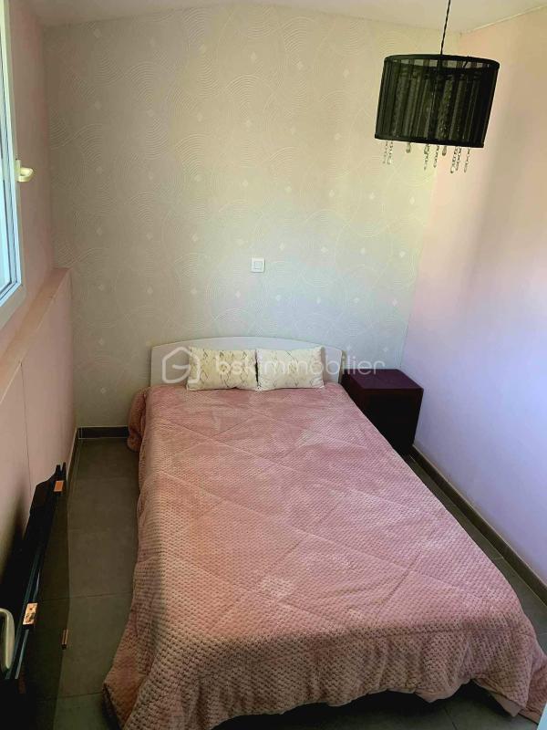 Immeuble - 98 m² - 4 pièces