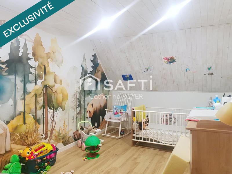 Maison - 230 m² - 6 pièces