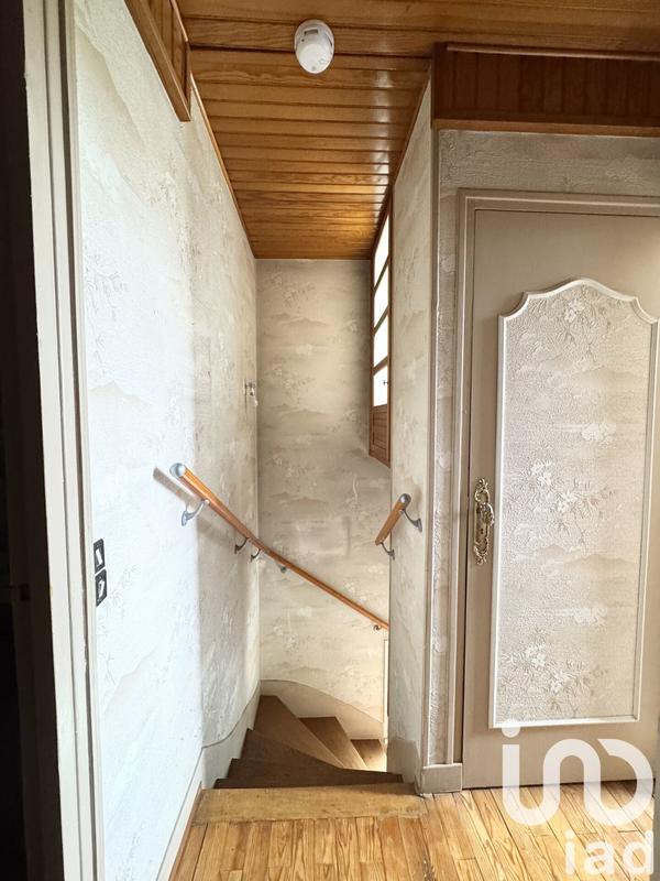 Maison - 92 m² - 5 pièces