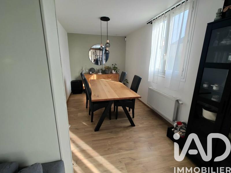 Appartement - 104 m² - 4 pièces