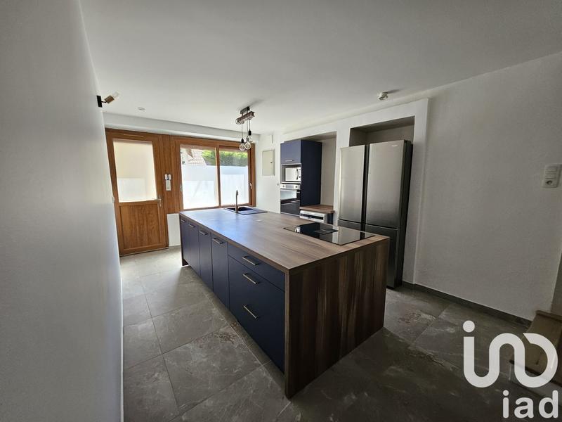 Maison - 97 m² - 5 pièces