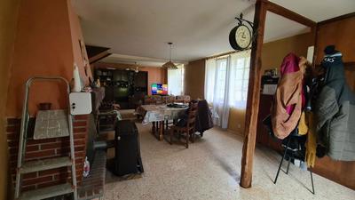 Maison - 137 m² - 5 pièces