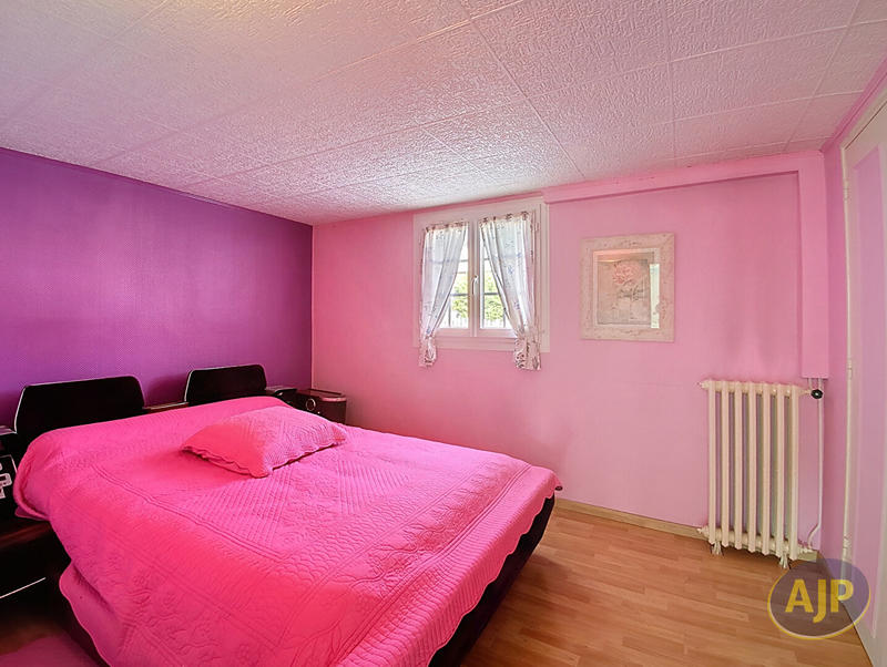 Maison - 140 m² - 7 pièces