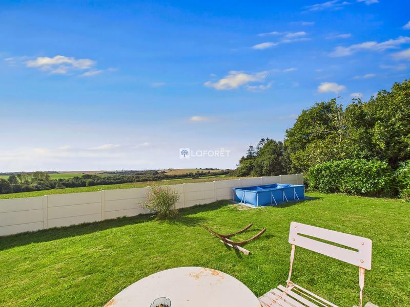 Maison traditionnelle - 105 m² - 6 pièces