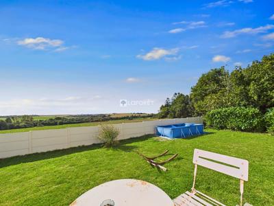 Maison traditionnelle - 105 m² - 6 pièces