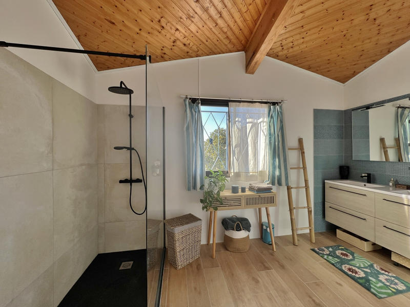 Villa - 216 m² - 7 pièces