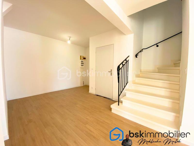 Maison - 120 m² - 4 pièces