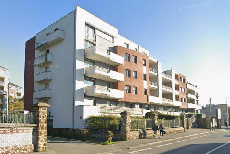 Appartement - 94 m² - 4 pièces