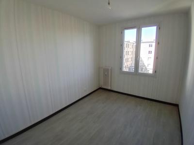 Appartement - 74 m² - 4 pièces