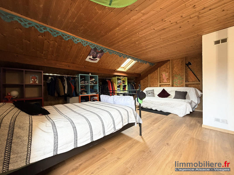 Maison - 195 m² - 6 pièces