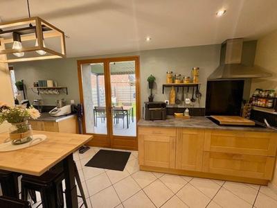 Maison - 64 m² - 4 pièces