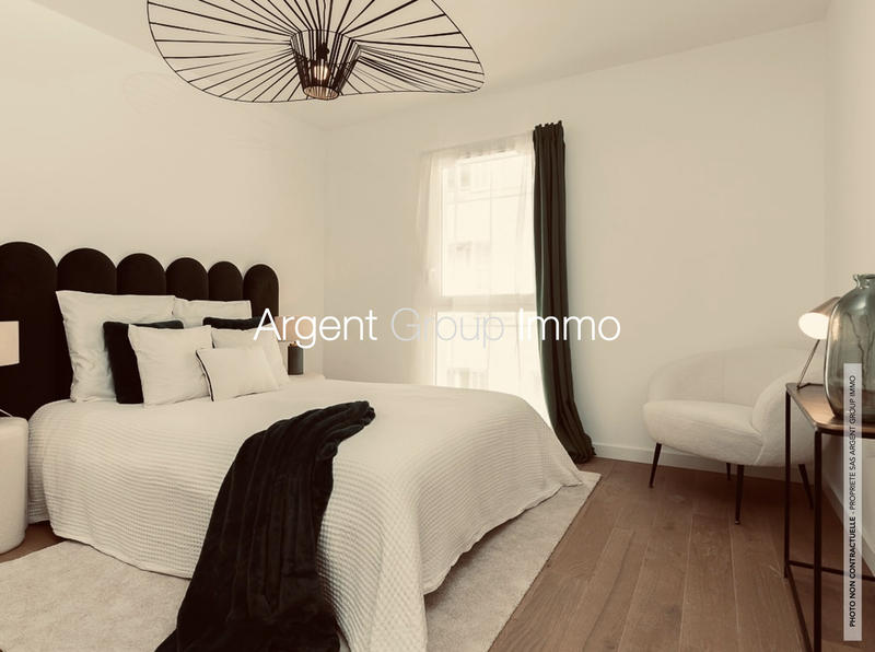 Appartement - 130 m² - 5 pièces